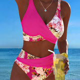 Bikini com Contraste e Padrão Floral