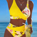 Bikini com Contraste e Padrão Floral