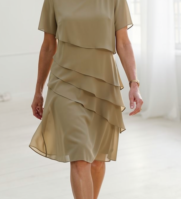 Juliette – Vestido Elegante Fluido com Folhos